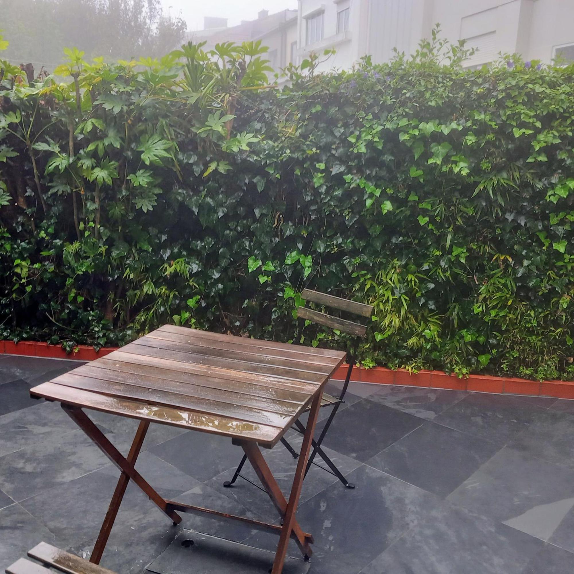 Apartment With Private Garden Porto Exterior foto
