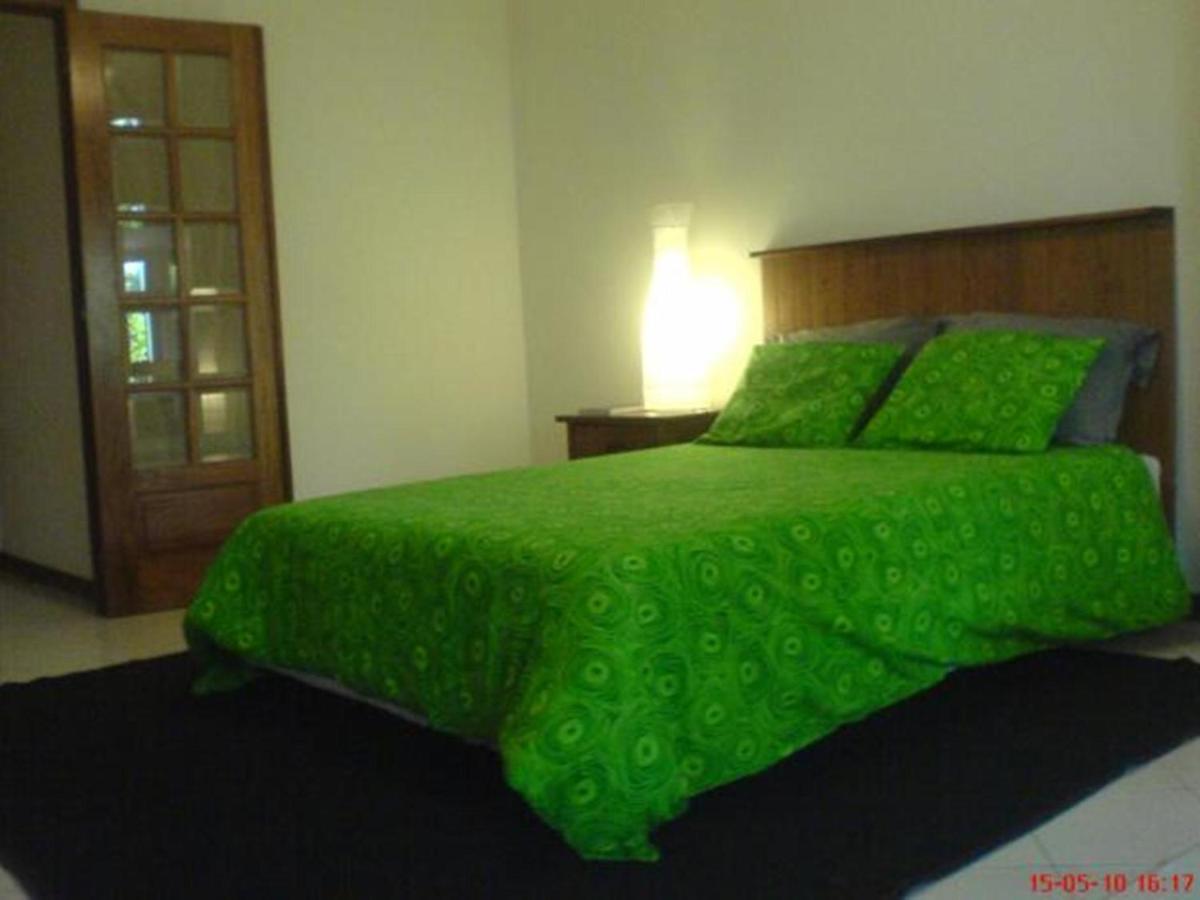 Apartment With Private Garden Porto Quarto foto